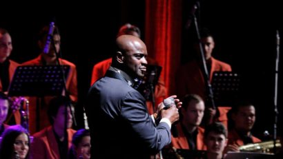 Exclusivitate : Ola Onabule la ”Pasaj Urban”