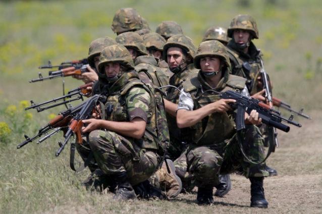 Forţele speciale române şi americane se pregătesc în judeţul Mureş Forţele speciale române şi americane se pregătesc în judeţul Mureş