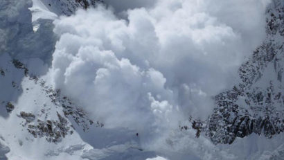8 alpiniști au murit pe Everest