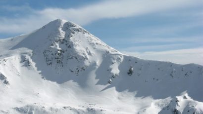 Risc de avalanşă în Retezat şi Parâng