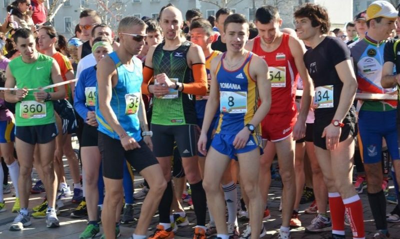 Invitaţie la mişcare – Halfmarathon Tg.Mureş 2015 Invitaţie la mişcare – Halfmarathon Tg.Mureş 2015