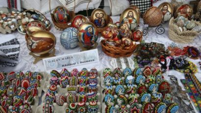 Un târg de produse tradiţionale de Paşte, denumit „Ozosep”, s-a deschis în Capitală