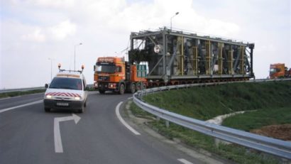 Transport agabaritic pe Valea Oltului