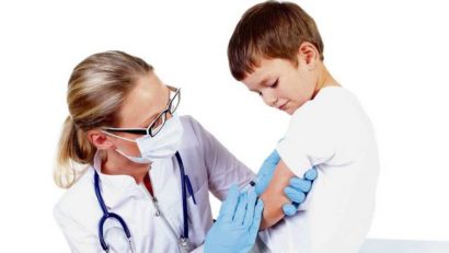 Program nou de vaccinare pentru copii, din această lună