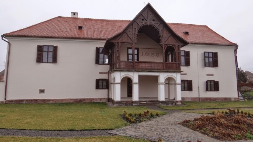 Proiectul „Living Castle” se lansează azi la Castelul din Tălişoara, jud. Covasna Proiectul „Living Castle” se lansează azi la Castelul din Tălişoara, jud. Covasna