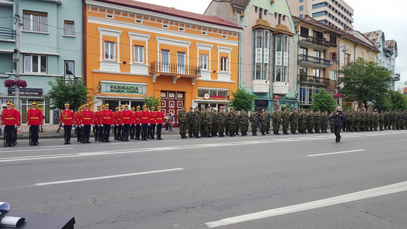 UMF Tîrgu-Mureș a sărbătorit, astăzi, 25 de ani de medicină militară UMF Tîrgu-Mureș a sărbătorit, astăzi, 25 de ani de medicină militară