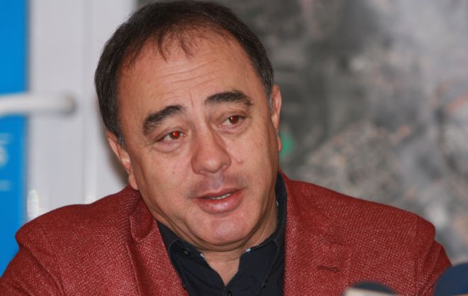 Dorin Florea: Administraţiile locale trebuie lăsate să-şi facă propriile regulamente pentru ridicarea maşinilor Dorin Florea: Administraţiile locale trebuie lăsate să-şi facă propriile regulamente pentru ridicarea maşinilor