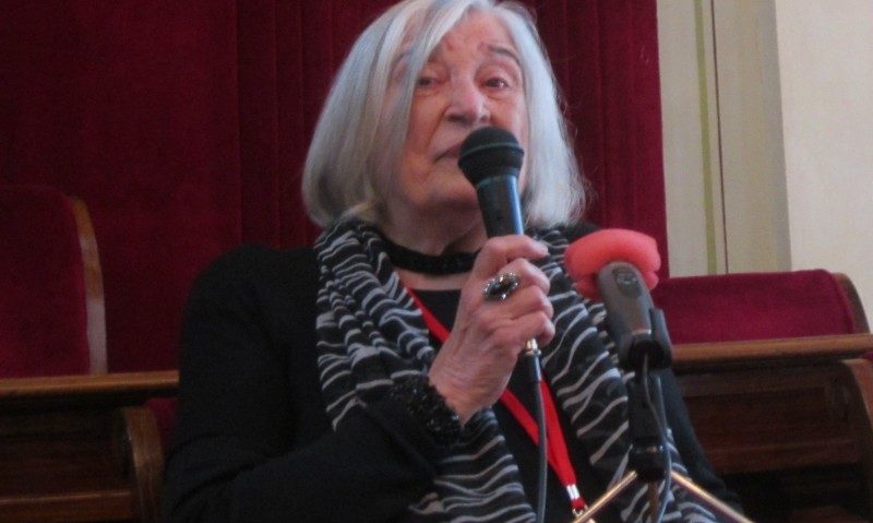 „Vitralii”, cu Margareta Pușcaș – „Poemele Sighișoarei de azi, de ieri-în cartea sonoră a poetei Nora Iuga” „Vitralii”, cu Margareta Pușcaș – „Poemele Sighișoarei de azi, de ieri-în cartea sonoră a poetei Nora Iuga”