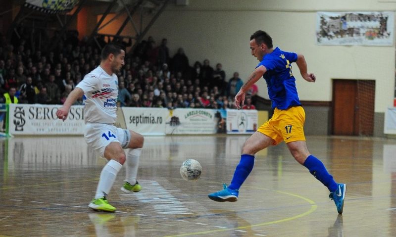 Începe finala Ligii I de futsal Începe finala Ligii I de futsal