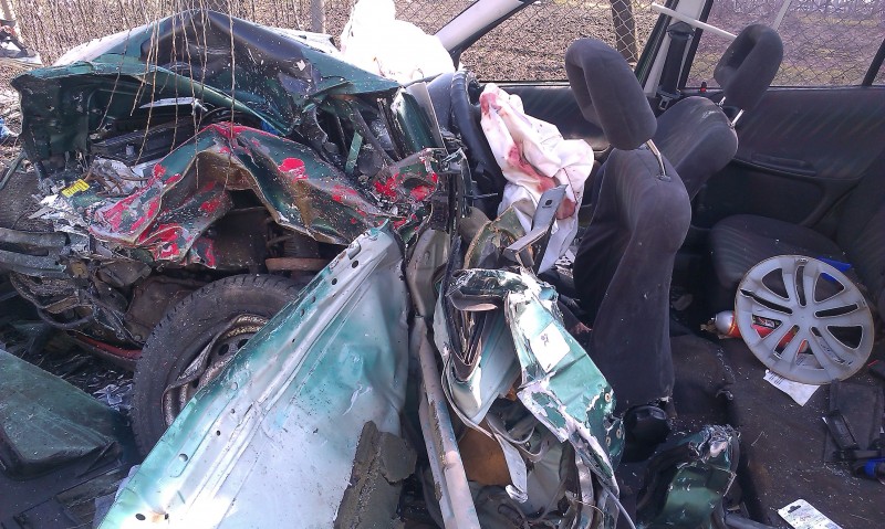 Rudele victimelor accidentului de pe Calea Sighişoarei vor o anchetă mai rapidă Rudele victimelor accidentului de pe Calea Sighişoarei vor o anchetă mai rapidă