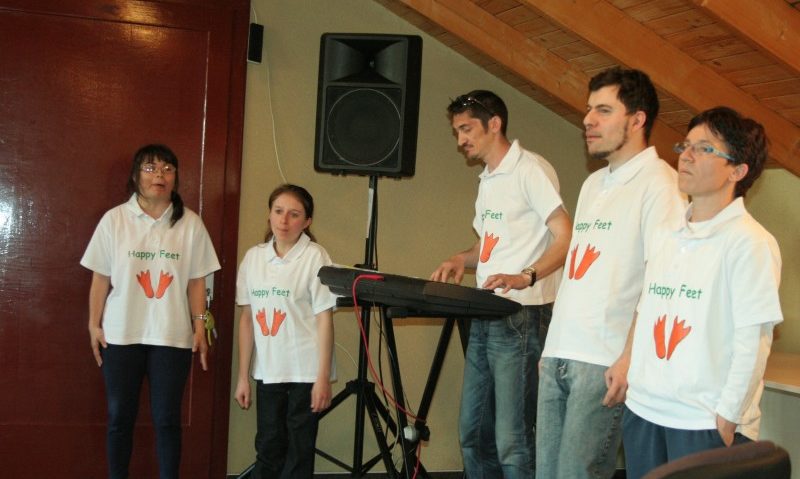 Persoanele cu handicap din Tîrgu-Mureș dansează, joacă teatru și cântă Persoanele cu handicap din Tîrgu-Mureș dansează, joacă teatru și cântă