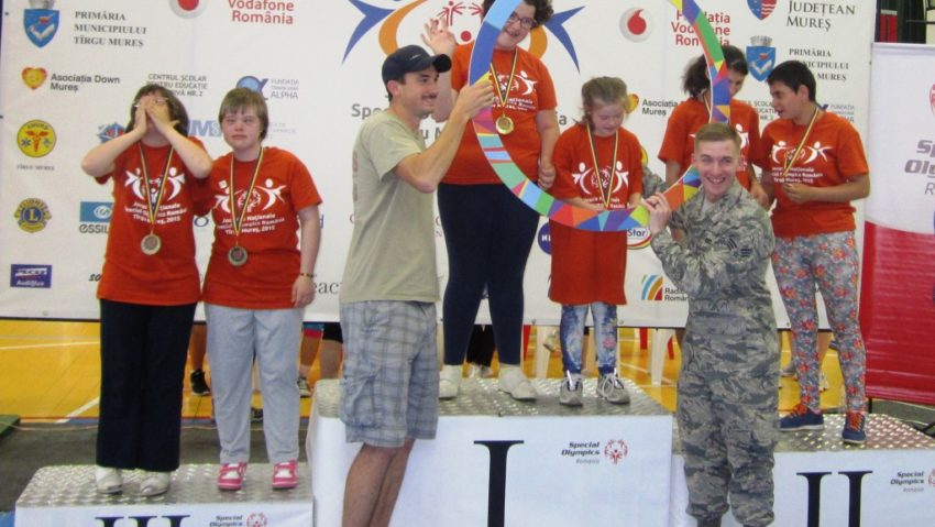 Toți participanții de la Special Olympics sunt câștigători! Toți participanții de la Special Olympics sunt câștigători!