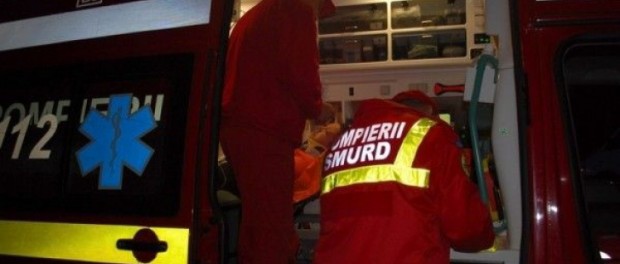 Accident grav la Bălăușeri. Trei persoane încarcerate! Accident grav la Bălăușeri. Trei persoane încarcerate!