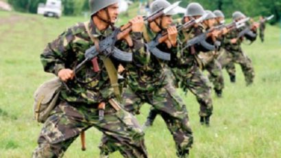 58,4% dintre români sunt de acord cu introducerea serviciului militar obligatoriu