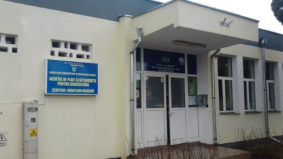 Funcţionar de la APIA Braşov, incompatibil