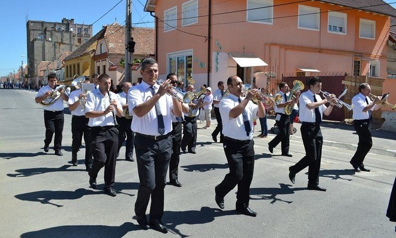 Fanfarele din ţară se întâlnesc la Codlea Fanfarele din ţară se întâlnesc la Codlea