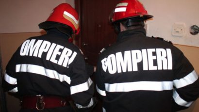Intervenție contra cronometru pentru pompieri