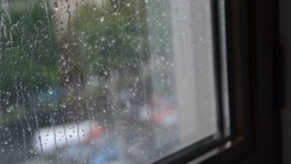 Meteorologii au emis o informare meteo de vreme rea