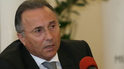 Primarul municipiului Iaşi, Gheorghe Nichita, s-a autosuspendat din funcţiile deţinute în PSD