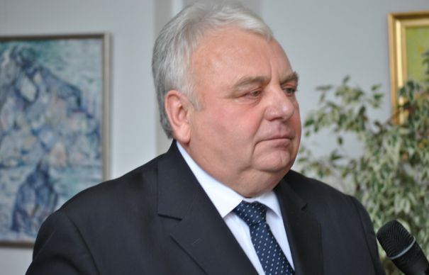 Vicepreşedintele CJ Caraş Severin va fi prezentat judecătorilor cu propunerea de aresare preventivă Vicepreşedintele CJ Caraş Severin va fi prezentat judecătorilor cu propunerea de aresare preventivă