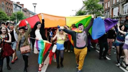 Referendumul din Irlanda a aprobat căsătoria între persoane de acelaşi sex