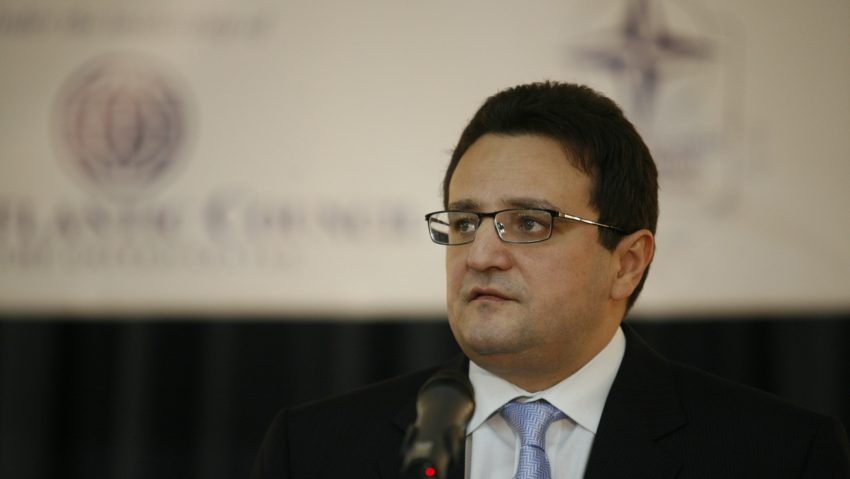 George Maior, validat ca ambasador în SUA George Maior, validat ca ambasador în SUA