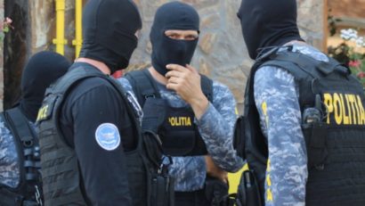 Asociația Arhimede, organizatoare de concursuri școlare, acuzată de evaziune fiscală