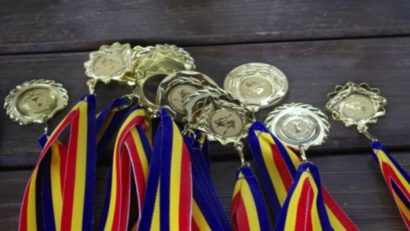 Râșnovul și-a premiat olimpicii sportivi