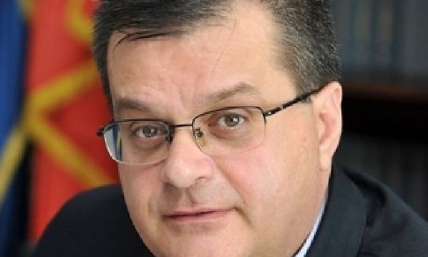 Nini Săpunaru: ”Victor Ponta se crede un epigon al lui Traian Băsescu” Nini Săpunaru: ”Victor Ponta se crede un epigon al lui Traian Băsescu”