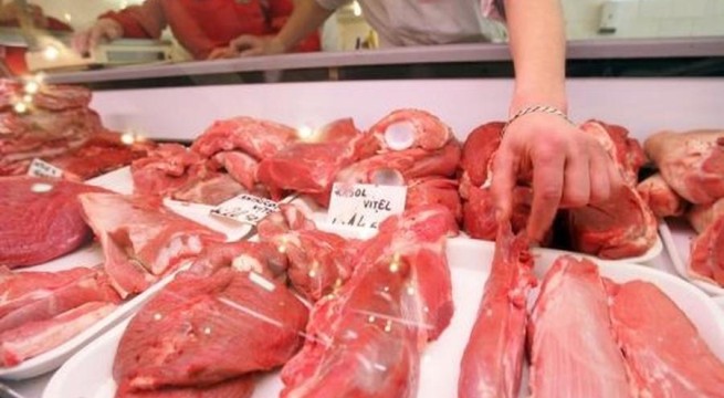 Circa 200 kg de alimente, confiscate de inspectorii mureșeni de 1 Mai Circa 200 kg de alimente, confiscate de inspectorii mureșeni de 1 Mai