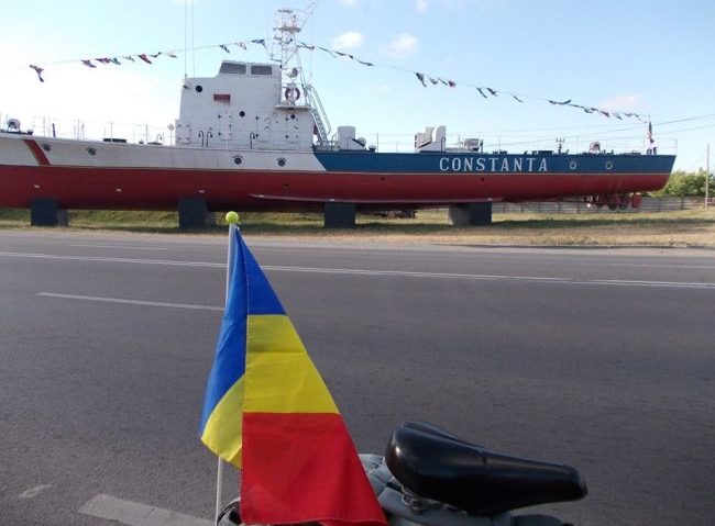 Campanie de promovare a lecturii, pe două roți Campanie de promovare a lecturii, pe două roți