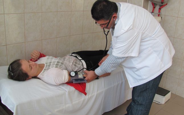 Doar jumătate din școlile brașovene au un cabinet medical școlar Doar jumătate din școlile brașovene au un cabinet medical școlar