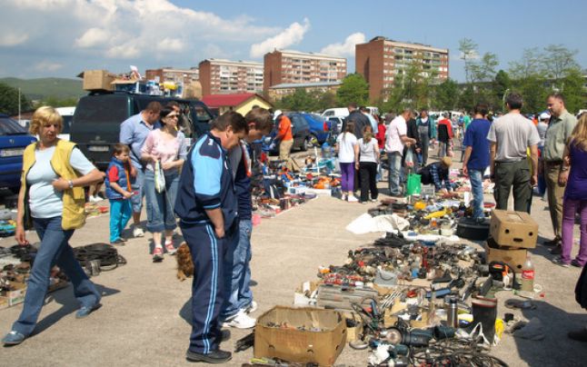Târgumureșenii au de așteptat până în luna august pentru noua locație a Pieței de vechituri