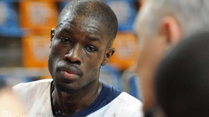 Pivotul senegalez Ousmane Barro, un nou sezon la BC Mureş