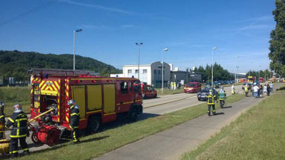 Atac sângeros în Franța. Un bărbat a fost decapitat