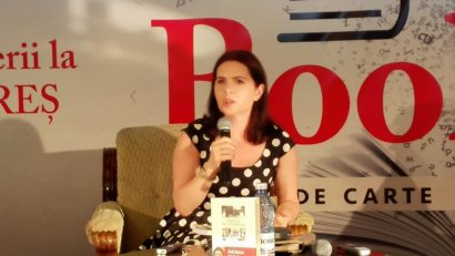 Adriana Săftoiu și-a lansat cartea la Târgul Bookfest de la Tg.Mureș
