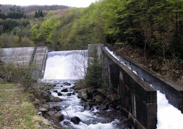 Microhidrocentralele din Munţii Făgăraşului, motiv de infringement pentru România Microhidrocentralele din Munţii Făgăraşului, motiv de infringement pentru România