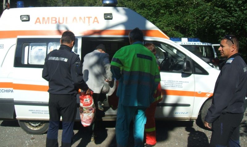 Jandarmii montani harghiteni au salvat un bărbat de 52 de ani Jandarmii montani harghiteni au salvat un bărbat de 52 de ani