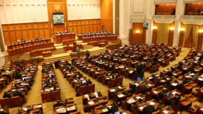 Zi cu moţiuni simple, astăzi, în Parlament
