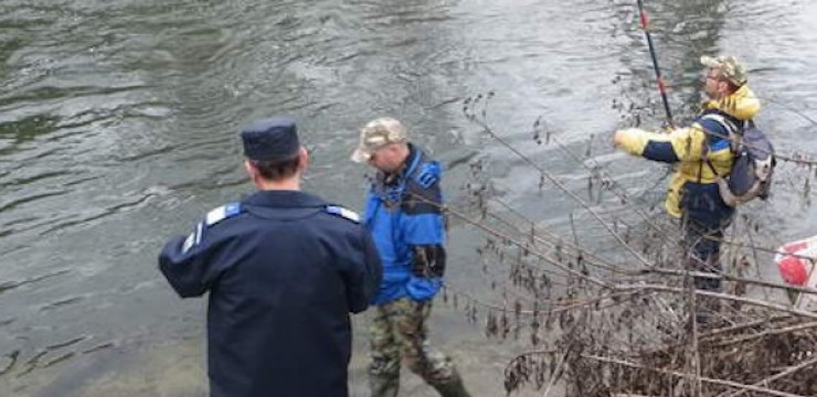 Pescari amendaţi în ultima zi de prohibiţie! Pescari amendaţi în ultima zi de prohibiţie!