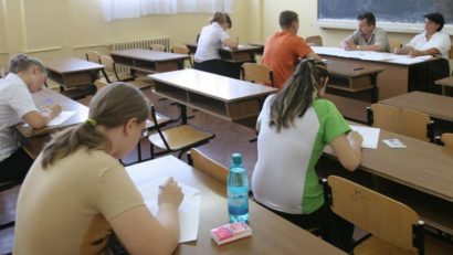Sesiunea de toamnă a bacalaureatului continuă cu evaluarea competenţelor lingvistice într-o limbă de circulaţie internaţională