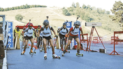 Sportivi din peste 30 de ţări, la Mondialele de biatlon pe role de la Cheile Grădiştei