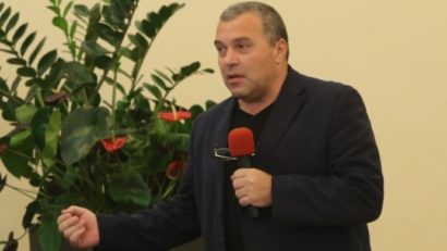 Directorul Teatrului Național din Sibiu critică lipsa evenimentelor culturale în județul Mureș
