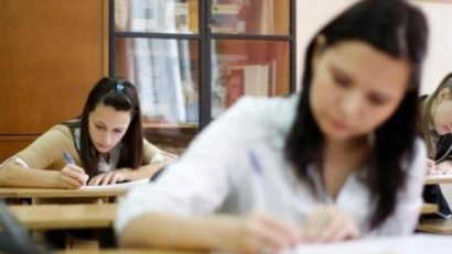 Aproape 80% dintre elevii mureșeni au trecut de examenul de evaluare națională