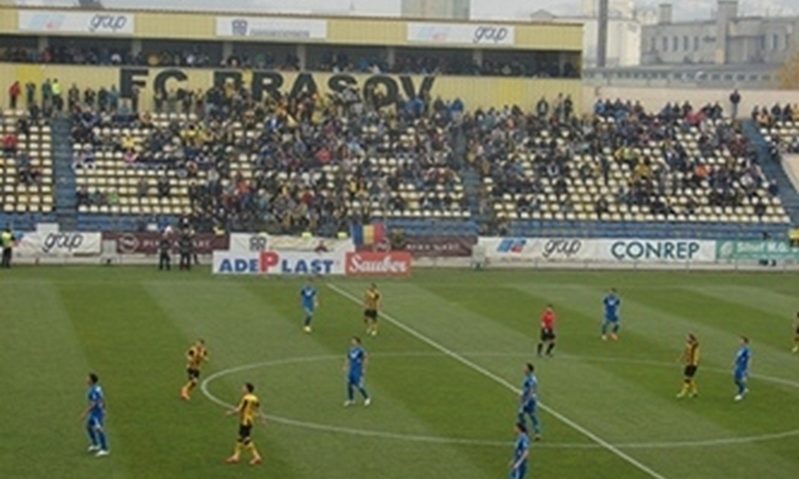 FC Braşov nu se desfiinţează! Szabo preia Centrul de Excelenţă de la Tg. Mureş FC Braşov nu se desfiinţează! Szabo preia Centrul de Excelenţă de la Tg. Mureş