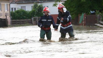 Aproximativ 20 de gospodării inundate în Şaroş pe Târnave
