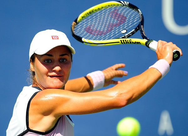 Monica Niculescu, în semifinalele turneului de la Marsilia Monica Niculescu, în semifinalele turneului de la Marsilia