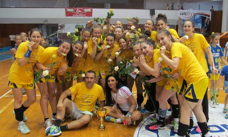 CS Olimpic Tg.Mureş, campioană naţională la handbal CS Olimpic Tg.Mureş, campioană naţională la handbal