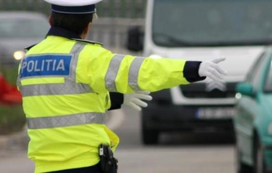 Restricţii de trafic pe drumul spre mare Restricţii de trafic pe drumul spre mare