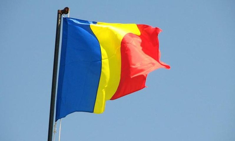Veterani de război şi militarii în rezervă şi retragere cer repunerea tricolorului românesc pe turla Primăriei Sfântu Gheorghe